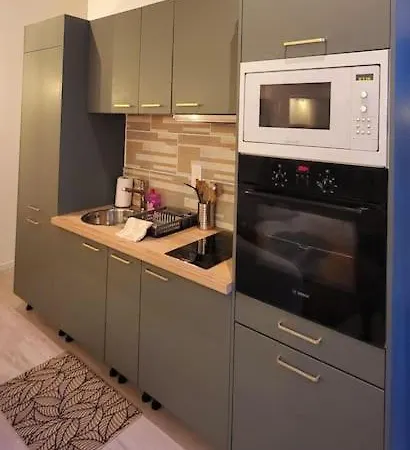 Mohd'or 3 Apartment *